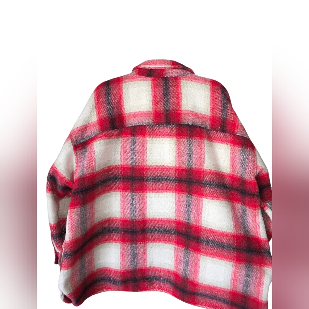 D.i.P Heavyweight Men's Red‎ and White Button-Up Shirt Size 3X with Pockets. - Picture 2 of 6